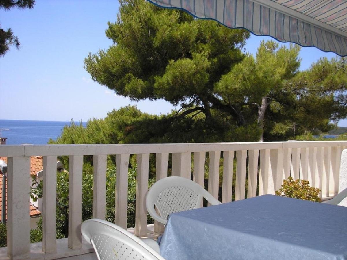 Zelko - With Garden Appartamento Hvar Town